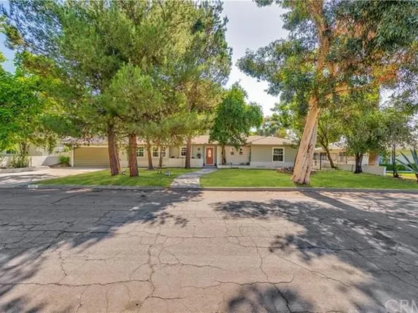 3045 Fremontia Dr, San Bernardino, CA 92404