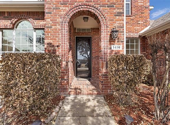 3rd image of 1416 Pelican Dr