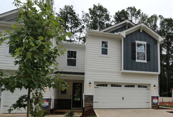 2926 Spring Manor Way — Photo 2