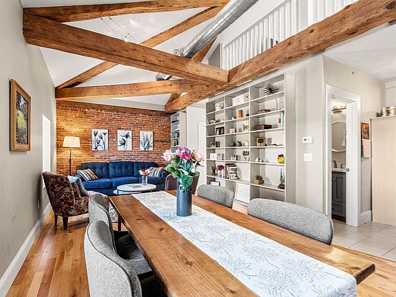 5th image of 10 Union St #3