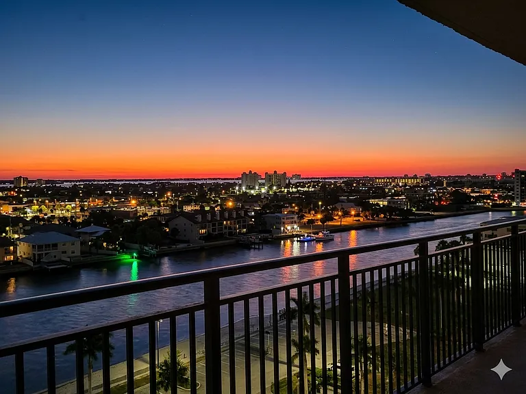 Bayshore Dr — Photo 20