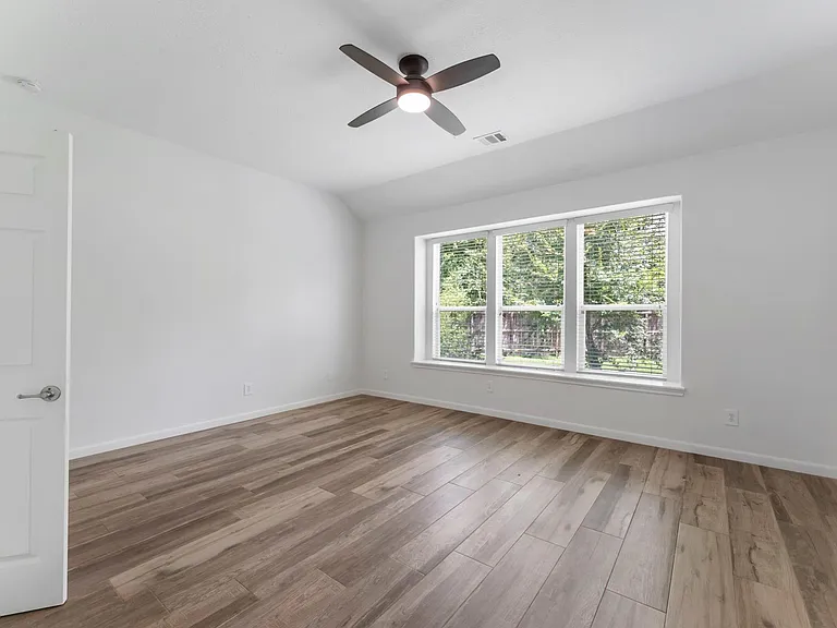 2 Granite Path Pl — Photo 15