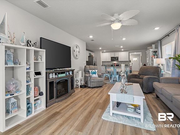 4th image of 8658 Summer Bay Ln