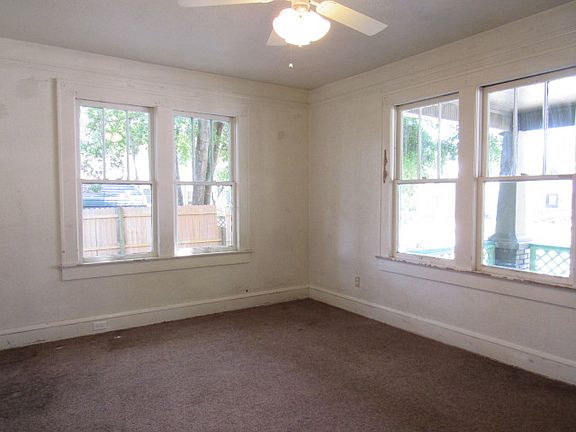 5th image of 457 E 46th St