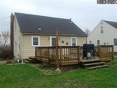 2nd image of 2031 Diamond St NE