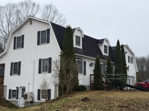 3724 Vt Route 105 Road, Derby, VT 05829