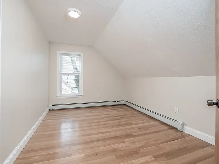 62 Temple St #2 — Photo 8