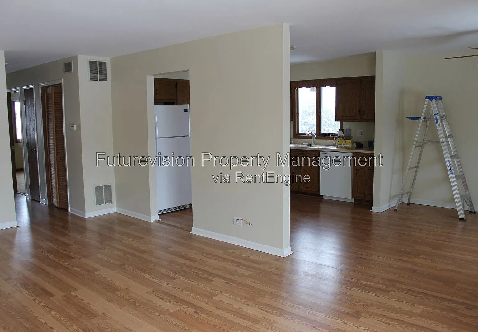 2 bed, 1.0 bath, 1000 sqft, $1,525 — Photo 4