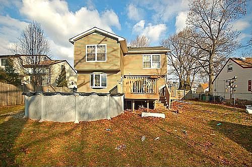 4th image of 193 Garden Dr