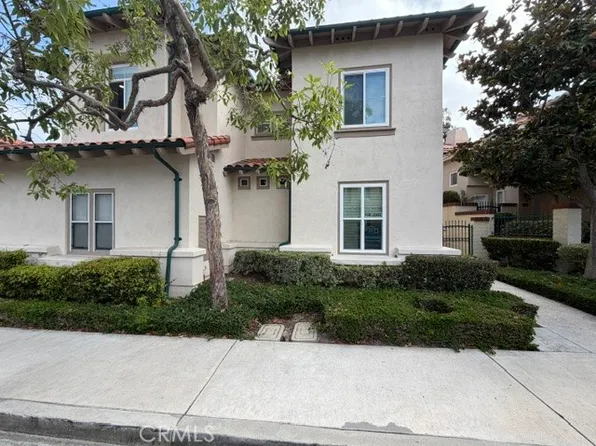 2517 Tequestra, Tustin, CA 92782