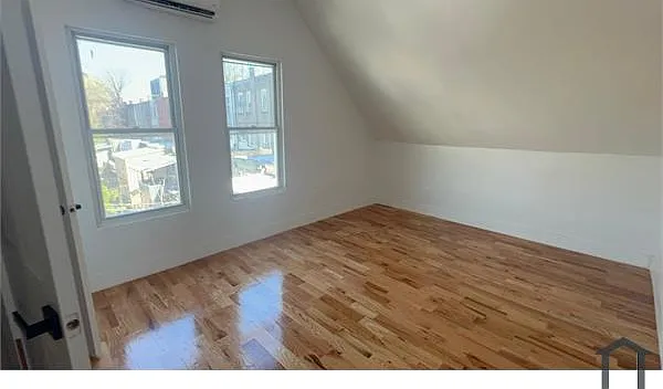 2 bed, $2,800 — Photo 2