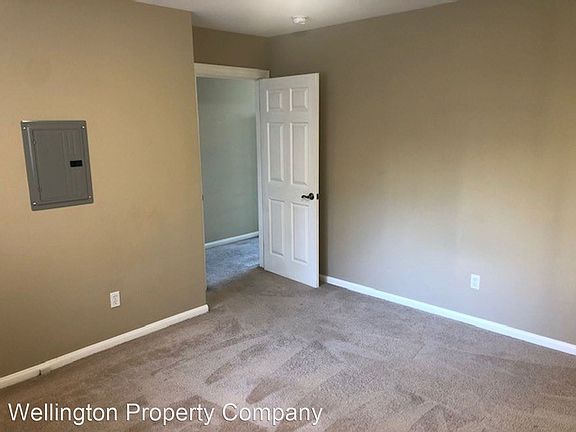 3rd image of 271 Jayne Ave APT 2
