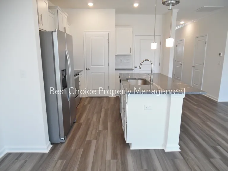 245 Brown Cir — Photo 5