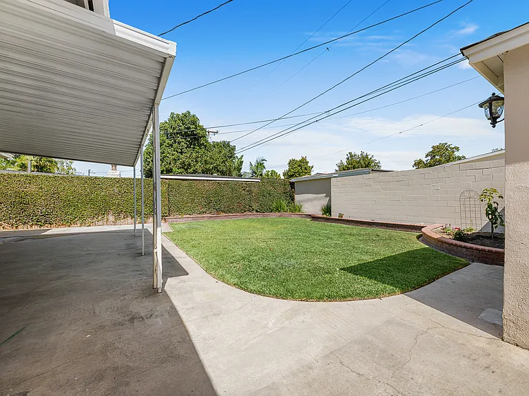 5915 E Rosebay St — Photo 38