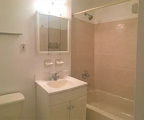 Rented by Charles Coutinho LLC | media 18