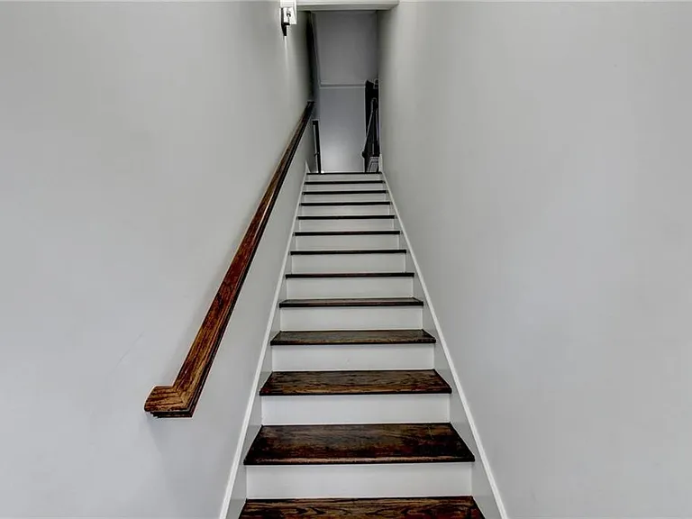 1159 Laurel Valley Ct — Photo 5