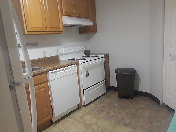 4th image of 1340 Harris St #A