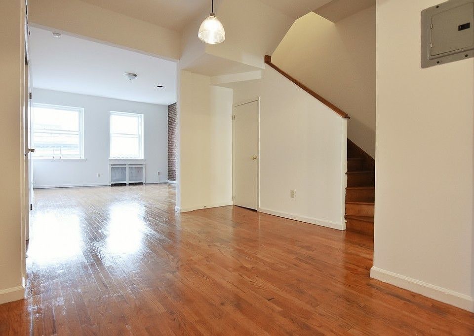 1st image of 306 W 76th St APT 5A