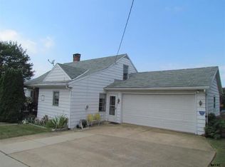 263 W High St, Red Lion, PA 17356