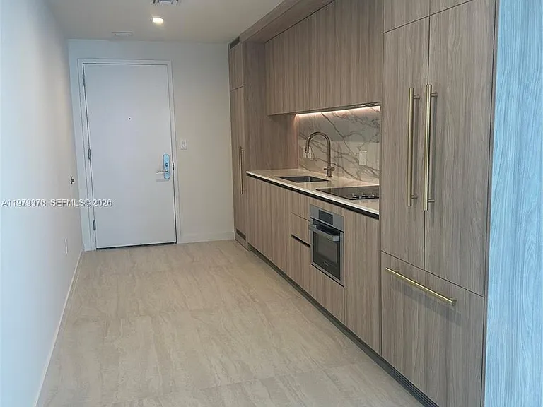 77 SE 5th 2514 Miami #2514 — Photo 2