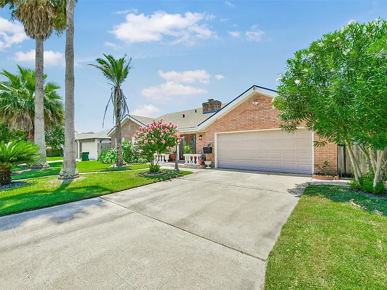 2417 Gerol Dr — Photo 2