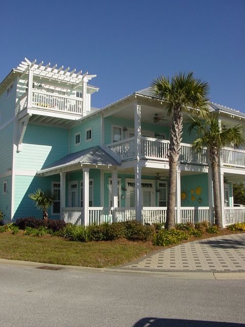 8 St. Simon