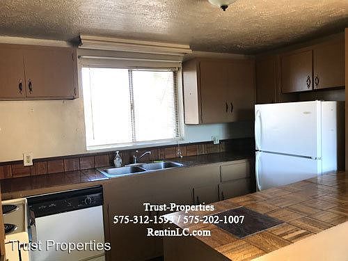4th image of 542 E Court Ave