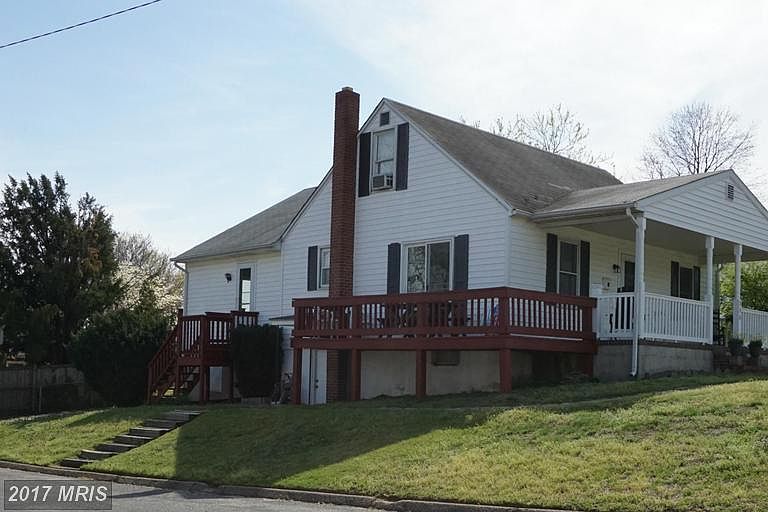 1st image of 115 Ferndale Ave