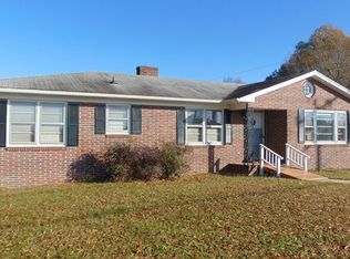 2238 Mountain Rd, Halifax, VA 24558