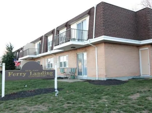 321-323 Shore Dr APT 23, Highlands, NJ 07732