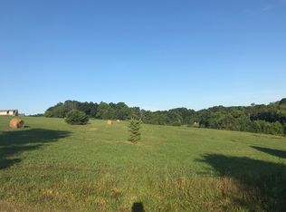 209 Ailey Rd, Dandridge, TN 37725