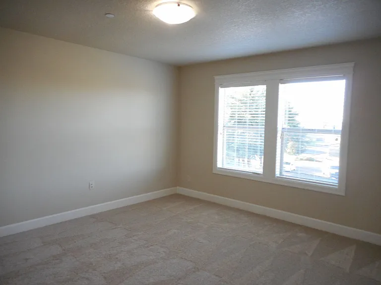 1555 Dolores Way SE — Photo 18