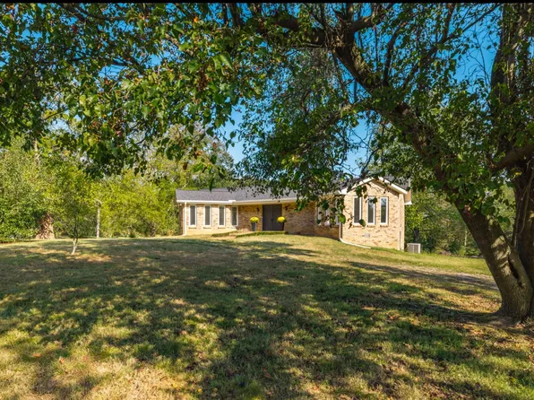 8674 Cedar Grove Rd, Cross Plains, TN 37049