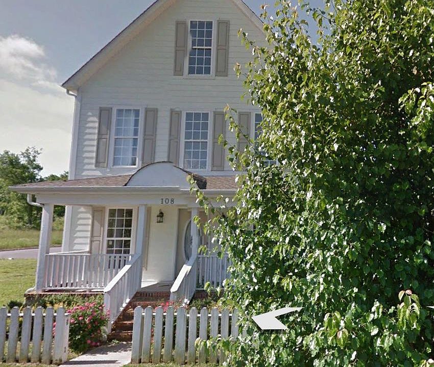 1st image of 108 Charles St