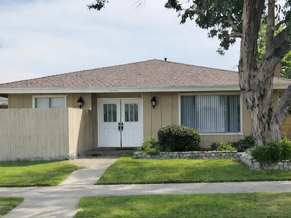2685 N Dell St, Orange, CA 92865