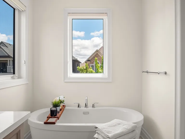 39 Lyle Way — Photo 33