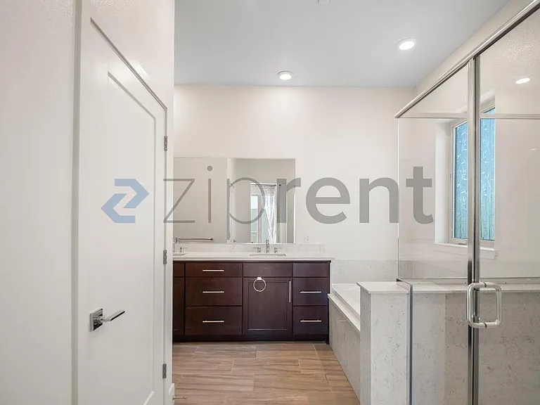 460 Montague Expy #40 — Photo 20