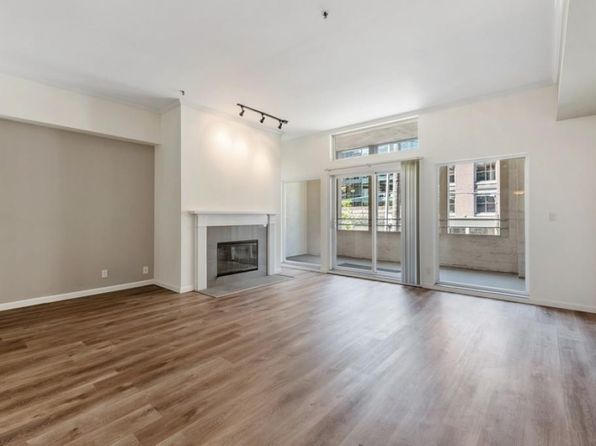 526 1st Ave S APT 202