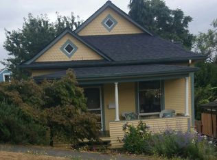 211 NW 41st St, Seattle, WA 98107