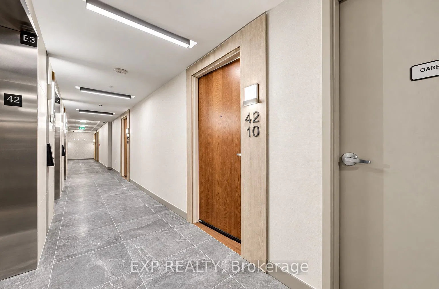 TEK Tower Condos — Photo 2