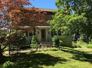 143 Brookline Ave, West Springfield, MA 01089