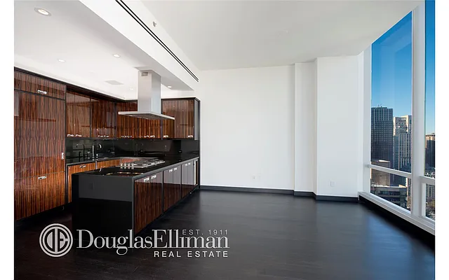 Rented by Douglas Elliman | media 22