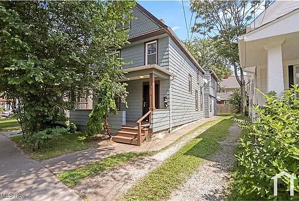2 bed, 1200 sqft, $1,250 — Photo 2