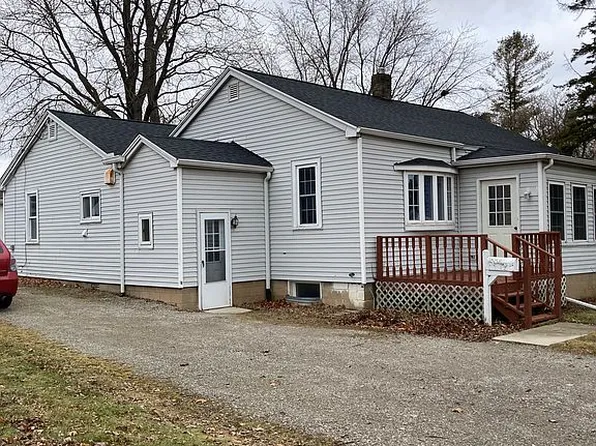 294 W Congress St, Caro, MI 48723