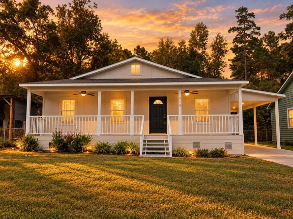 318 Mayberry, Woodville, TX 75979