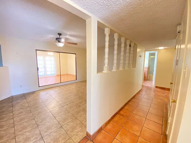 3004 La Casa Pl — Photo 10