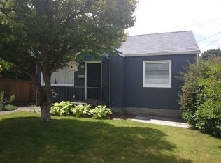 8053 29th Ave NW, Seattle, WA 98117