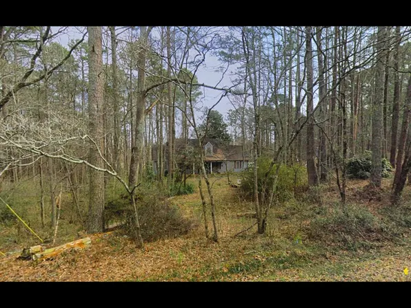56 Laurel Wood Ln, Newnan, GA 30263