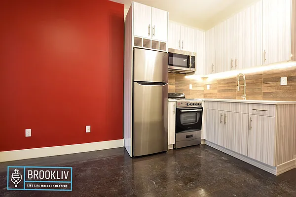 Rented by null | media 30