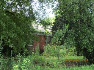 2824 Village Green Dr, Macon, GA 31206